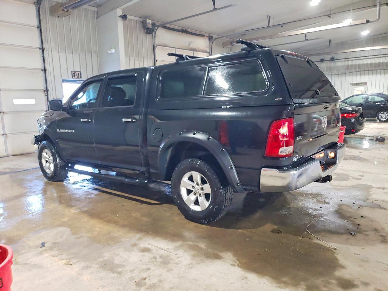 2011 DODGE RAM 1500 photo 2