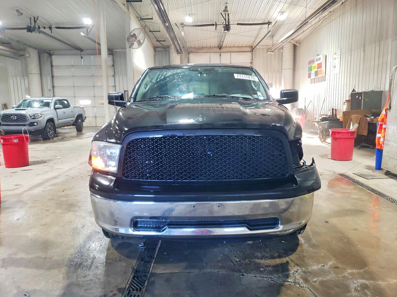 2011 DODGE RAM 1500 photo 5
