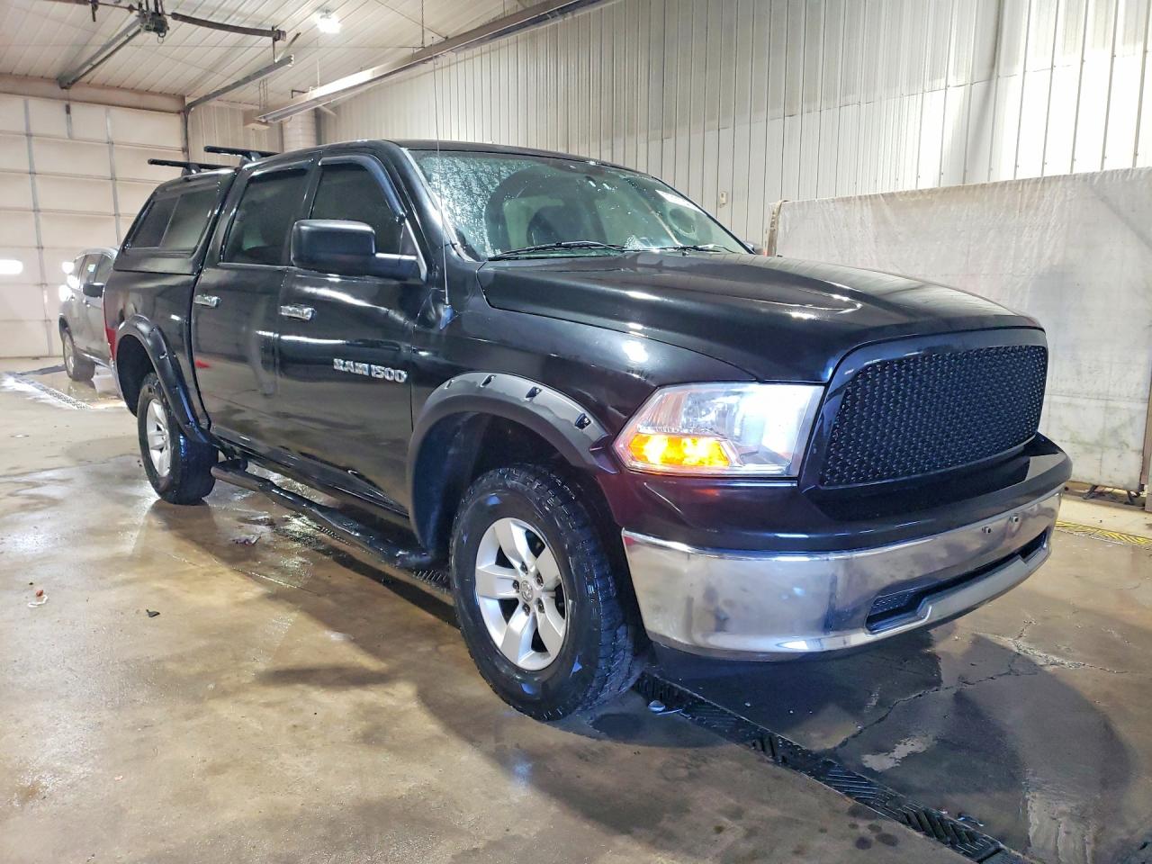 2011 DODGE RAM 1500 photo 4
