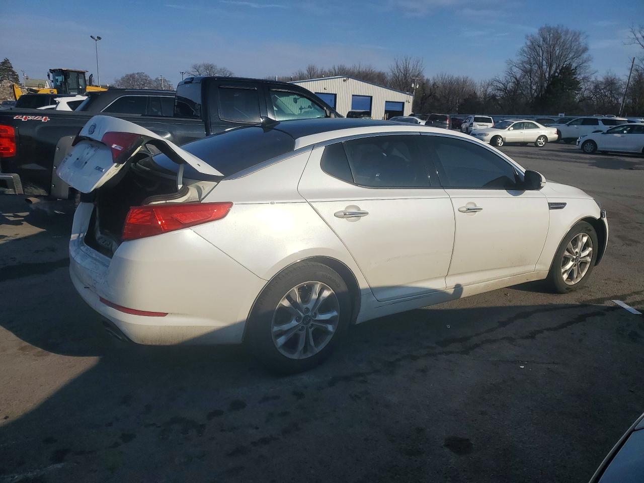 2011 KIA OPTIMA EX photo 3