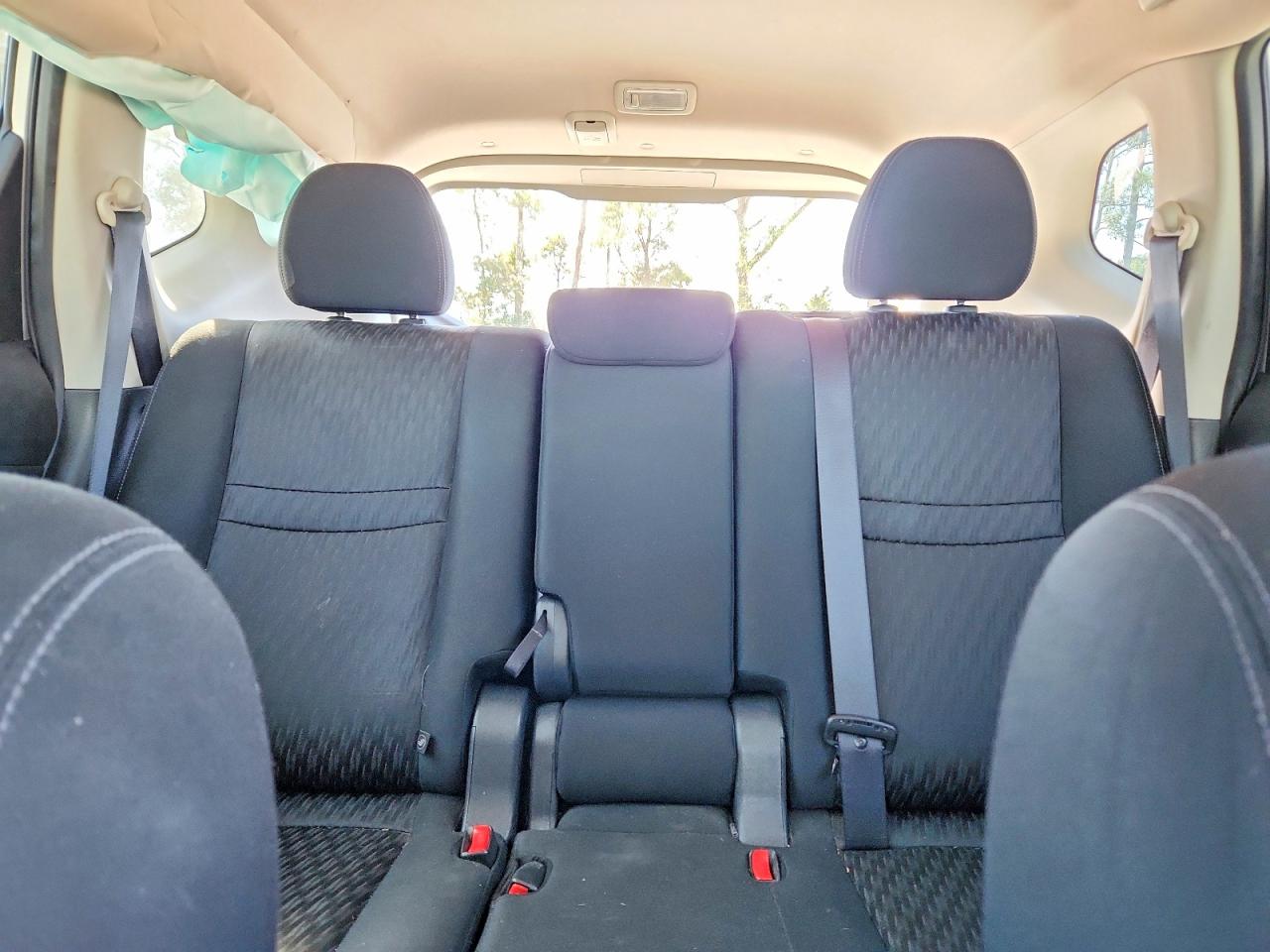 2018 NISSAN ROGUE S photo 19