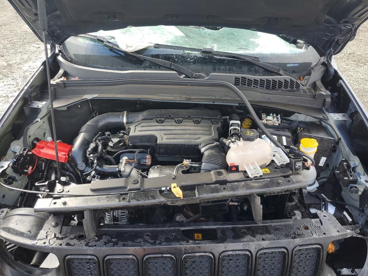 2023 JEEP RENEGADE ALTITUDE photo 34