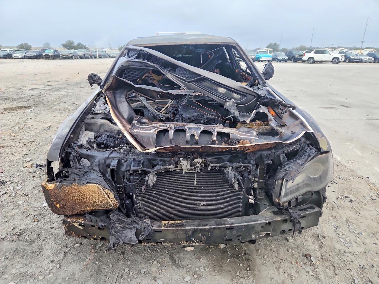 2019 CHRYSLER 300 S photo 5