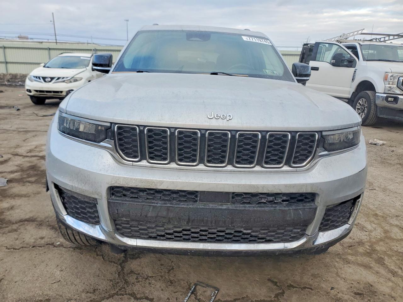 2023 JEEP GRAND CHEROKEE L LIMITED photo 9