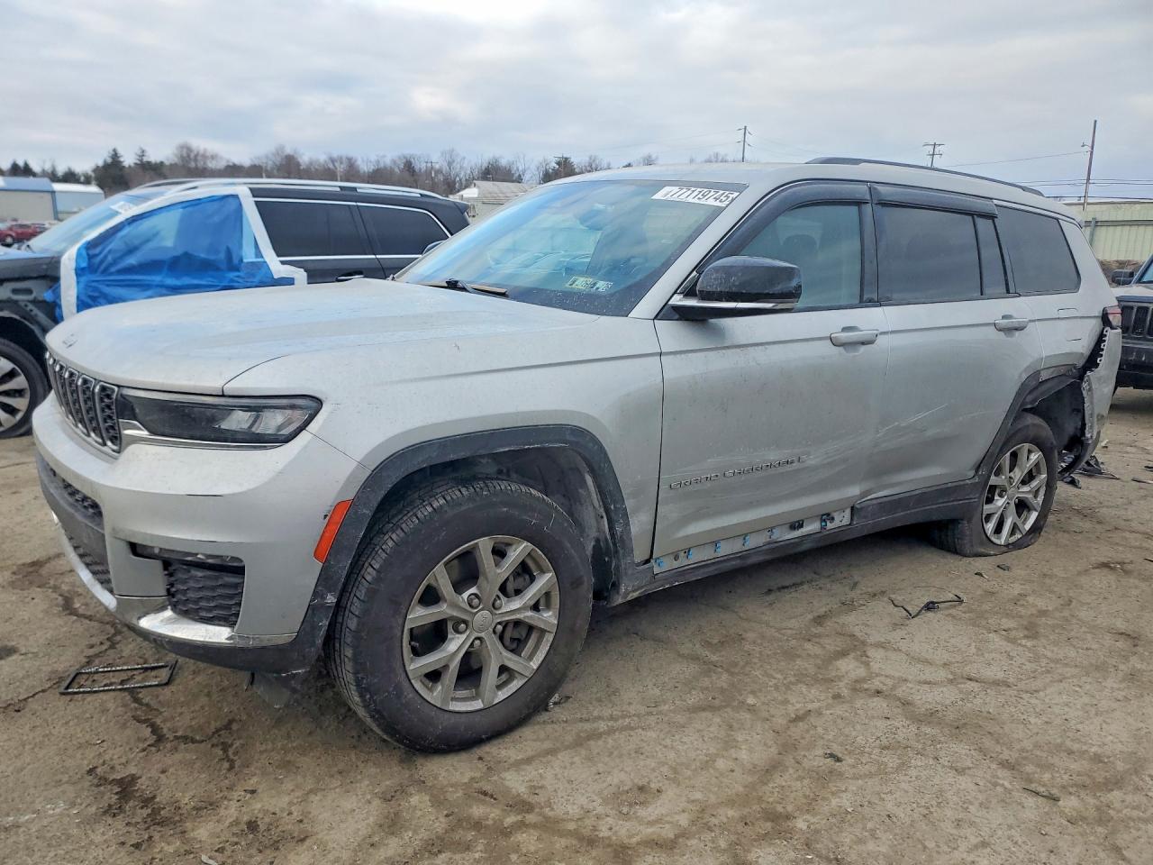 2023 JEEP GRAND CHEROKEE