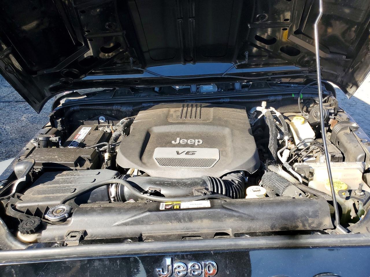 2015 JEEP WRANGLER UNLIMITED RUBICON photo 11