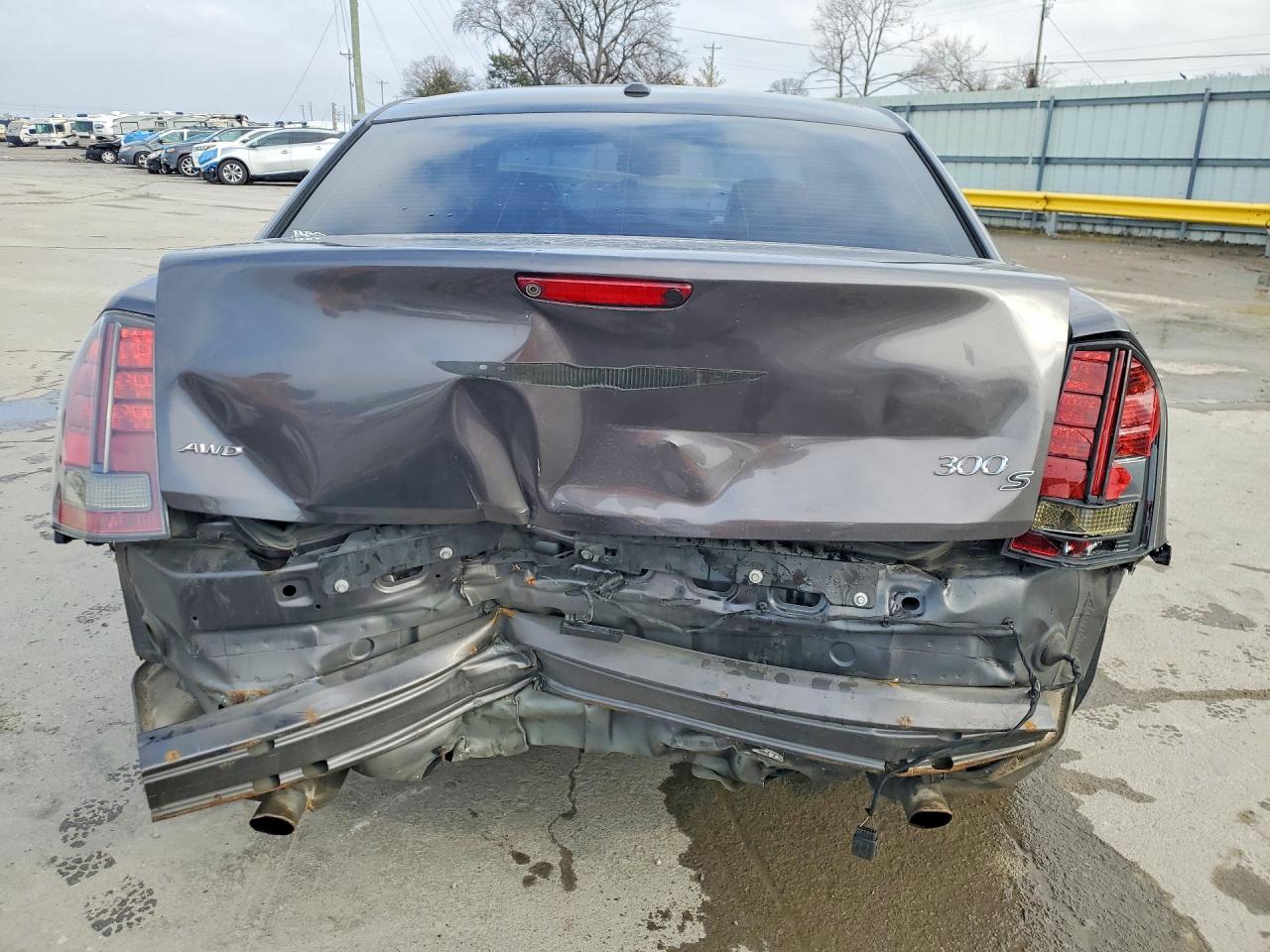 2014 CHRYSLER 300 S photo 6