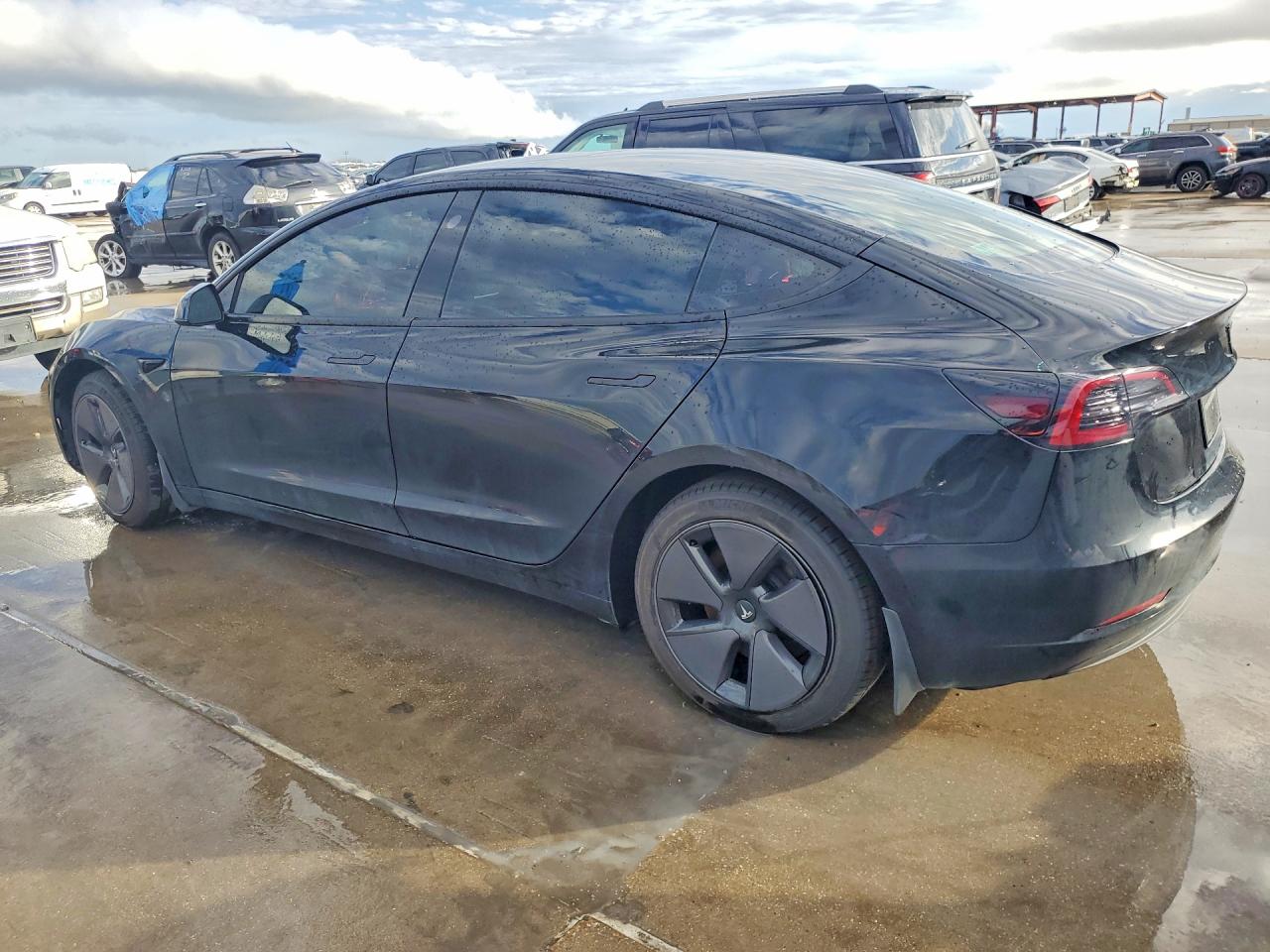 2023 TESLA MODEL 3 photo 3