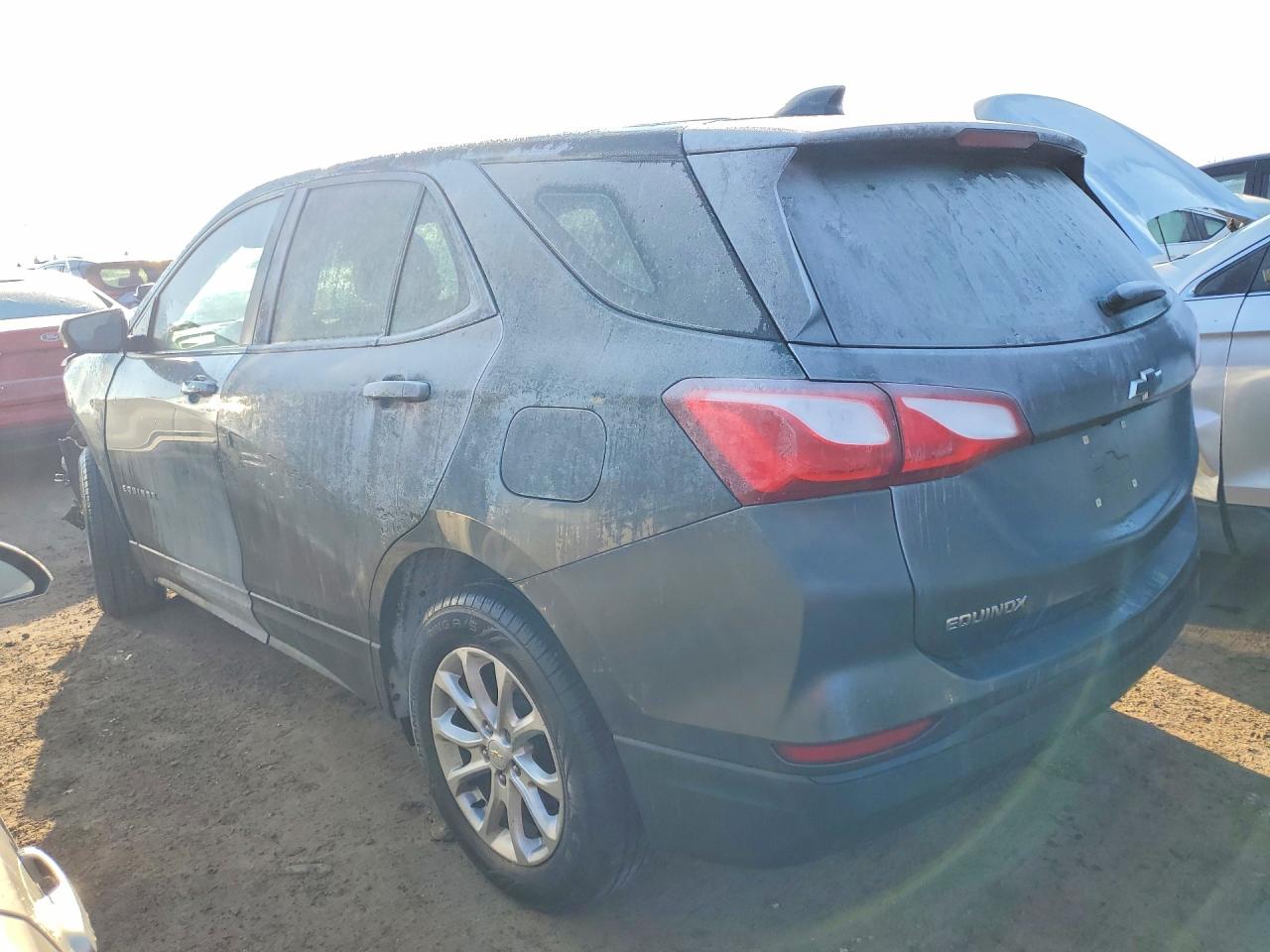 2020 CHEVROLET EQUINOX LS photo 3