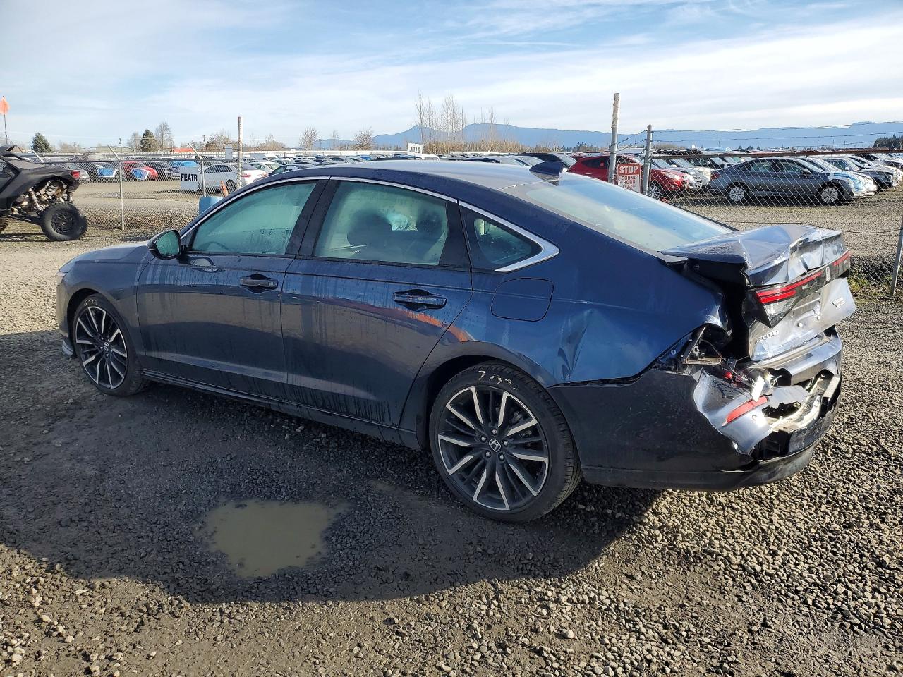 2024 HONDA ACCORD TOURING HYBRID photo 2