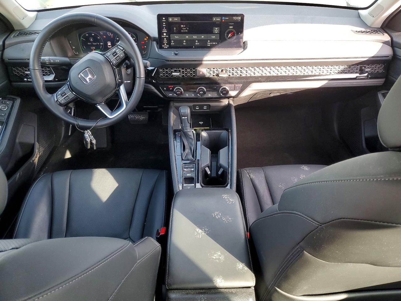 2024 HONDA ACCORD TOURING HYBRID photo 8