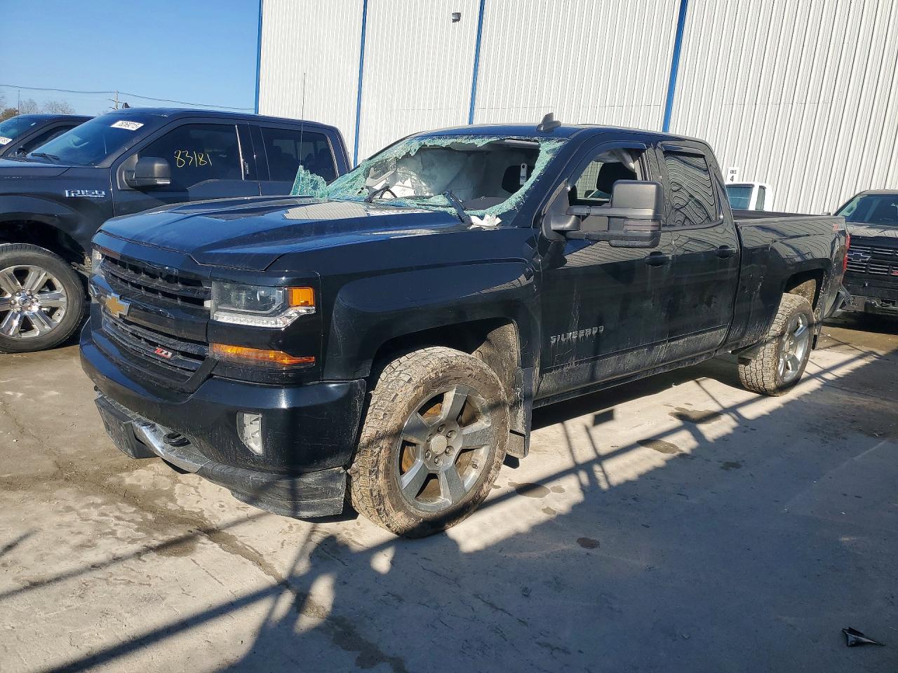 2017 CHEVROLET SILVERADO
