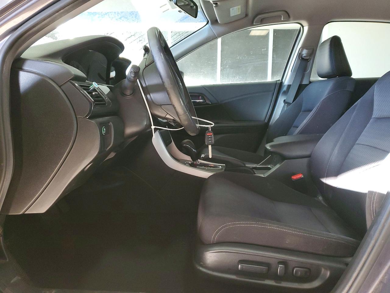 2015 HONDA ACCORD SPORT photo 13