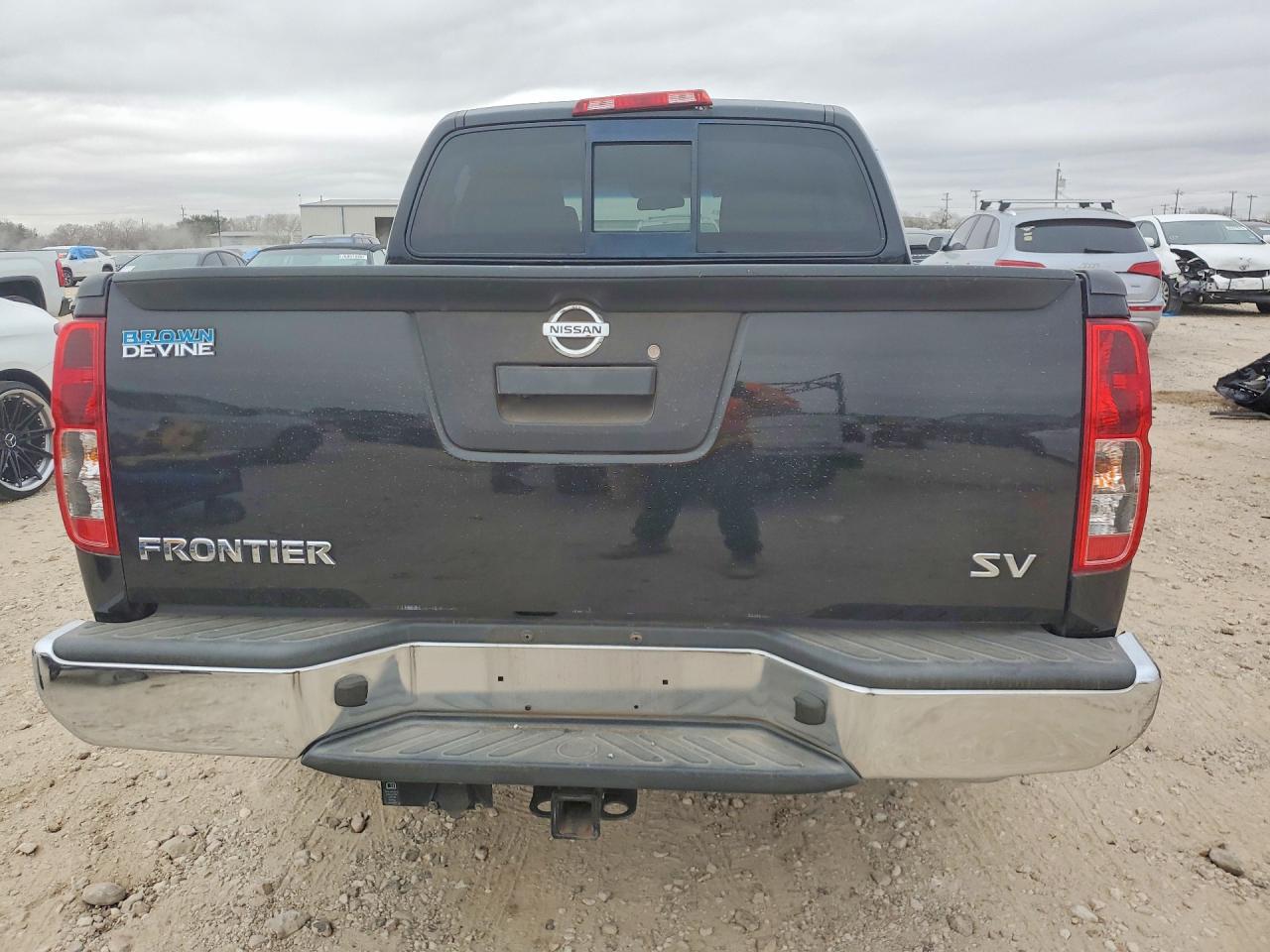 2019 NISSAN FRONTIER S photo 6