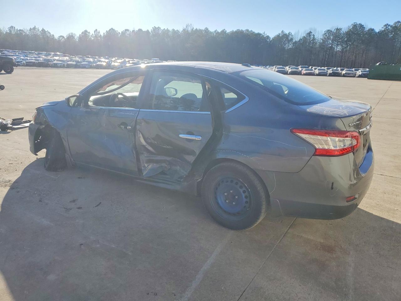 2015 NISSAN SENTRA SV photo 4
