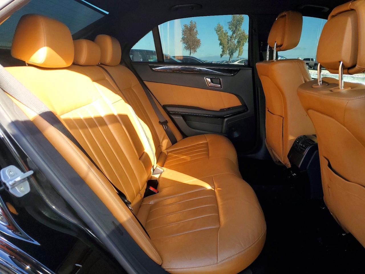2010 MERCEDES-BENZ E 350 photo 10
