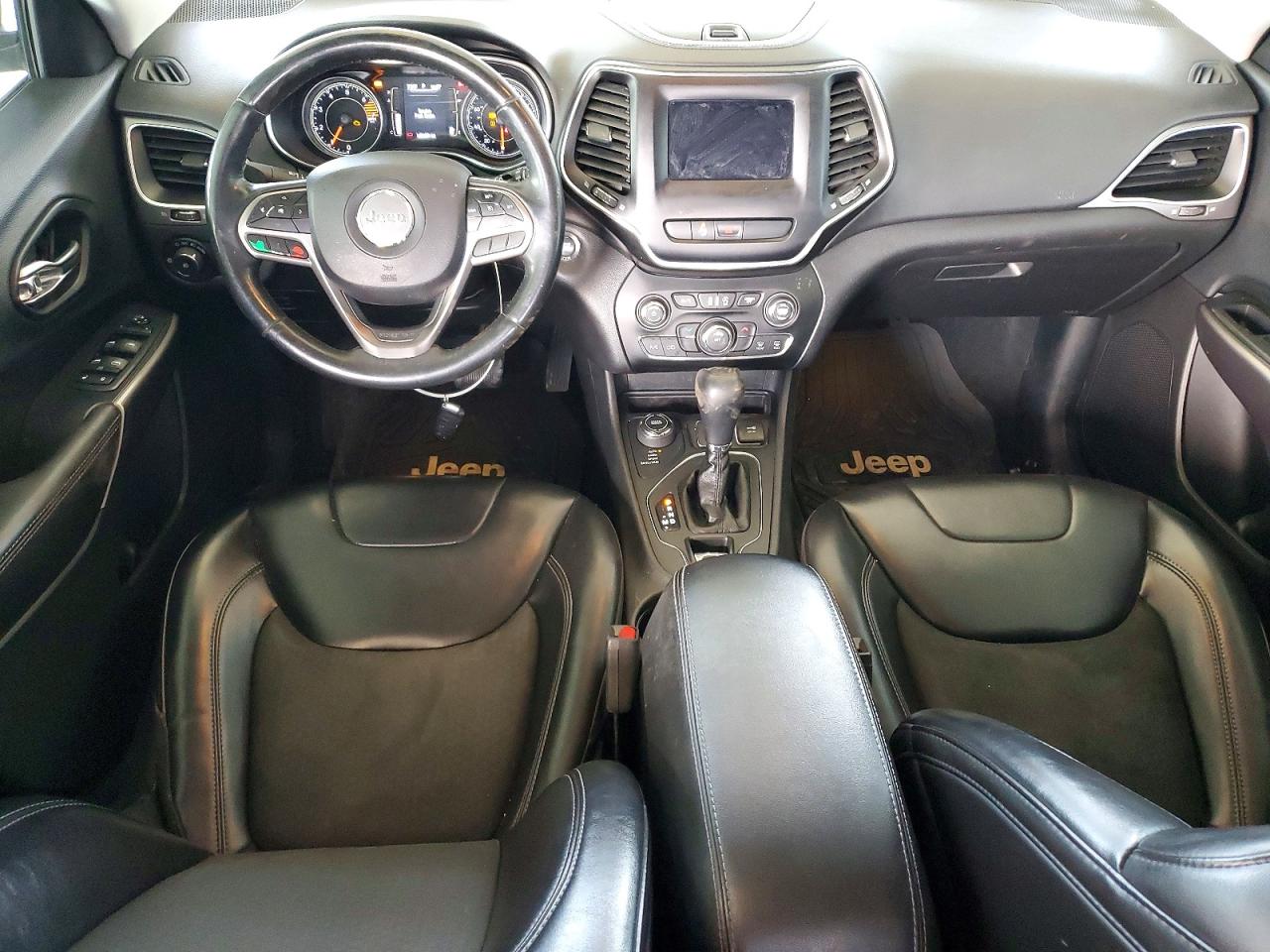 2019 JEEP CHEROKEE LATITUDE PLUS photo 8