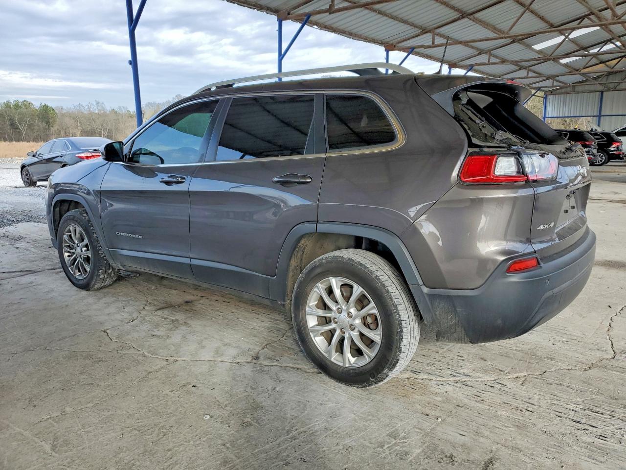 2019 JEEP CHEROKEE LATITUDE PLUS photo 2