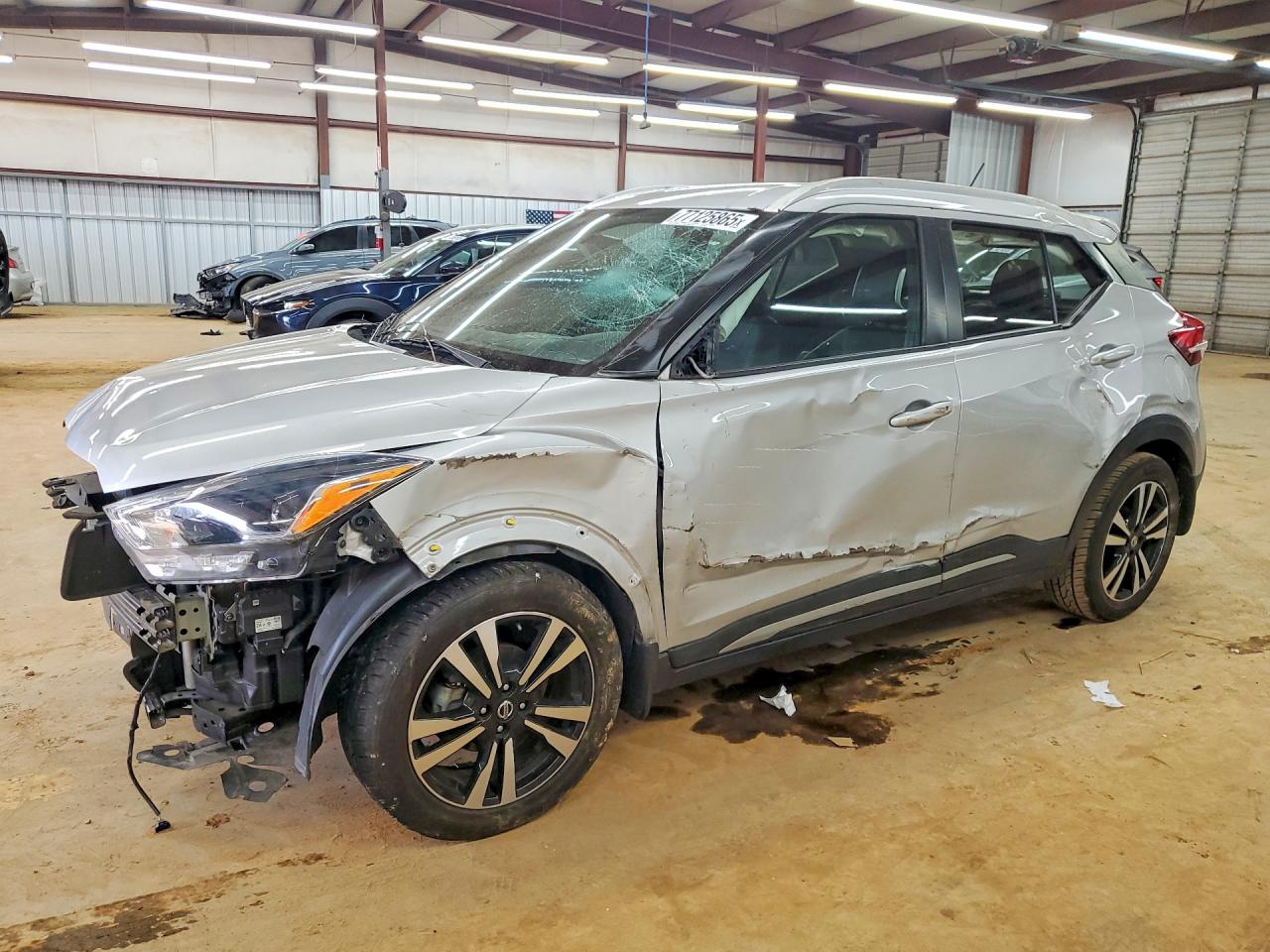 2019 NISSAN KICKS