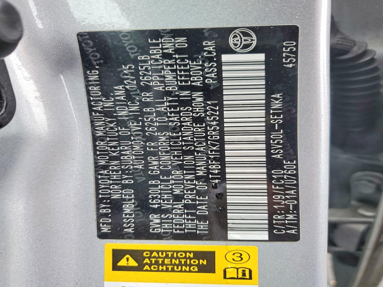 2016 TOYOTA CAMRY LE photo 12