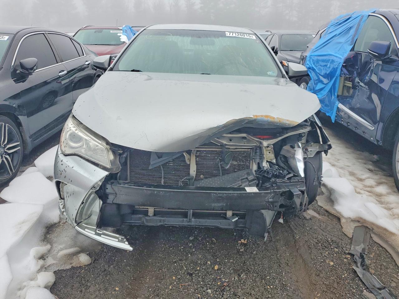 2016 TOYOTA CAMRY LE photo 5