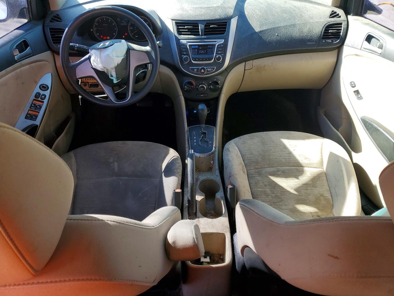 2016 HYUNDAI ACCENT SE photo 8