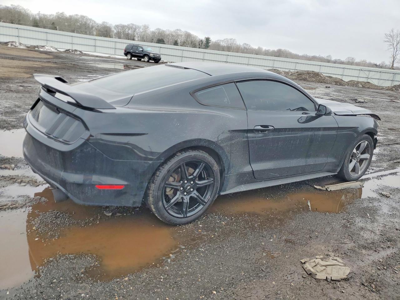 2016 FORD MUSTANG photo 5