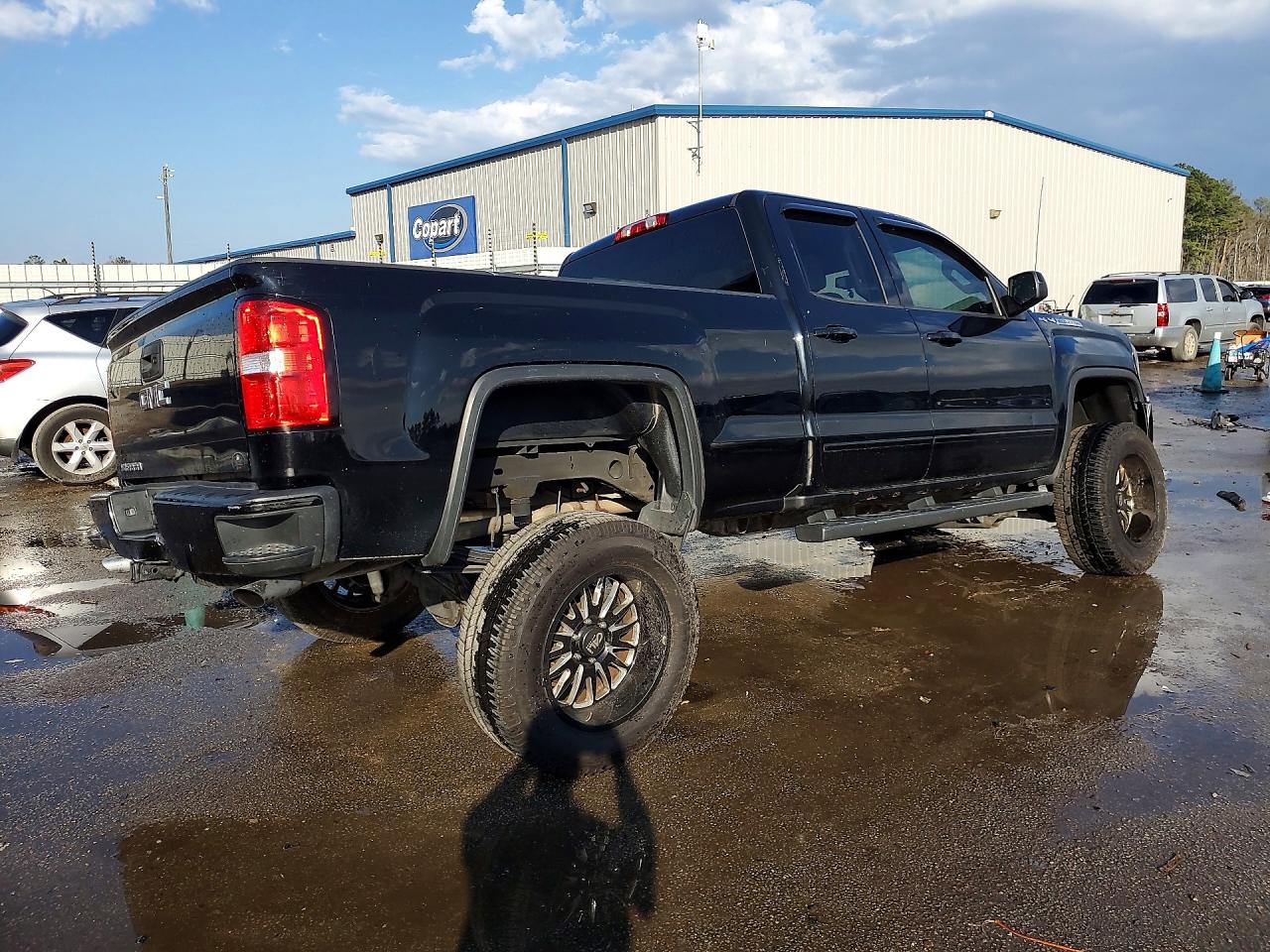 2017 GMC SIERRA K1500 photo 3