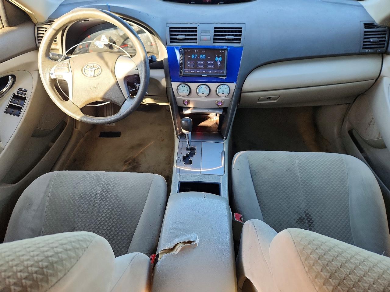 2009 TOYOTA CAMRY BASE photo 8