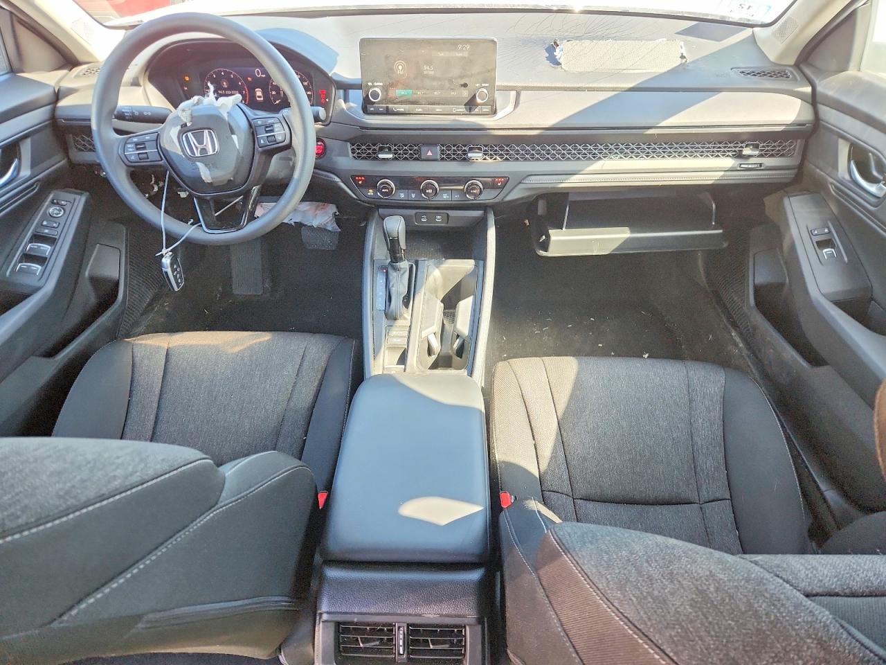 2025 HONDA ACCORD SE photo 15