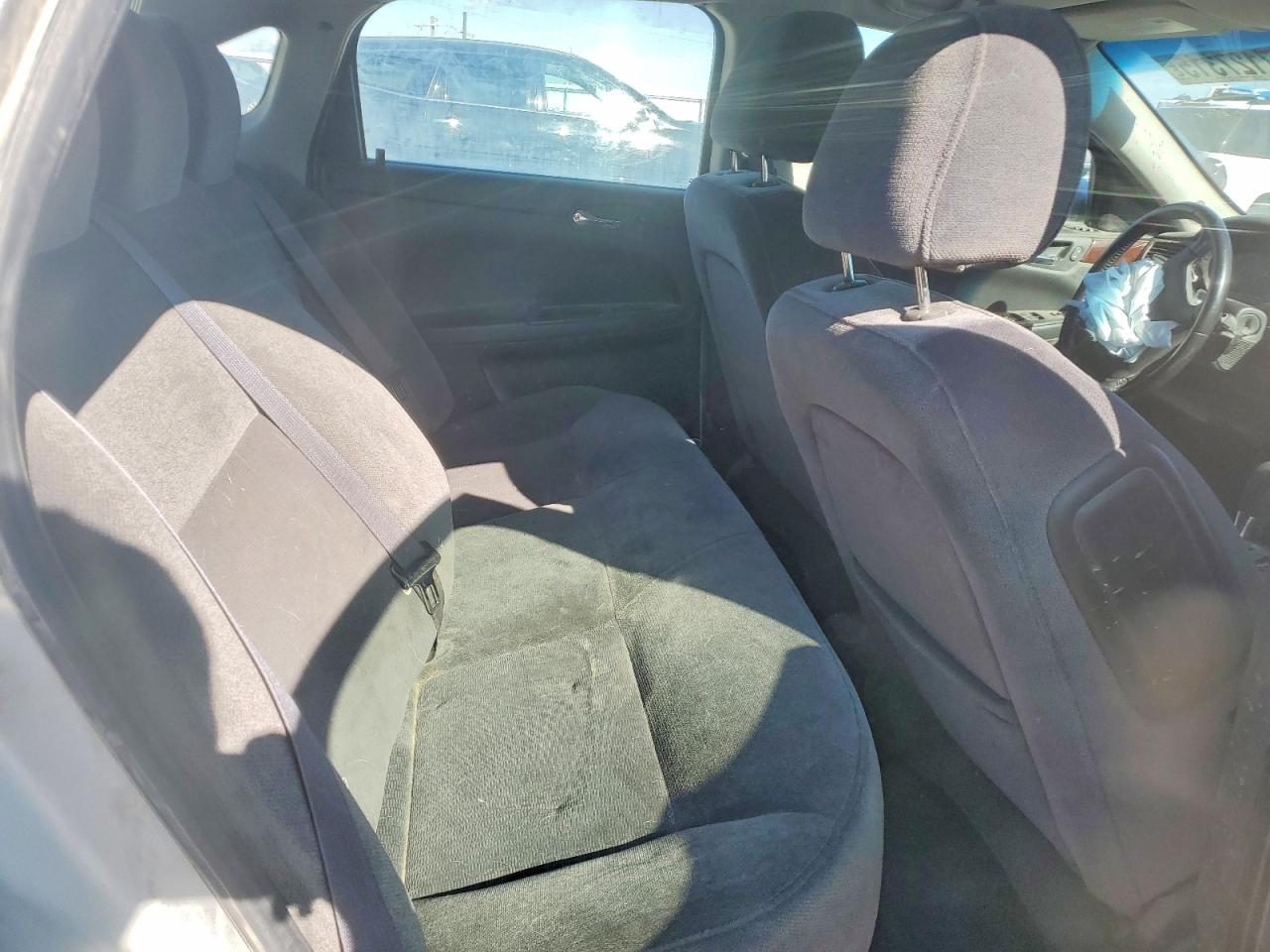 2011 CHEVROLET IMPALA LT photo 19