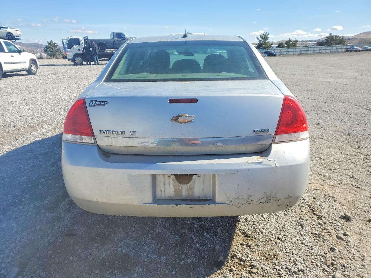 2011 CHEVROLET IMPALA LT photo 11