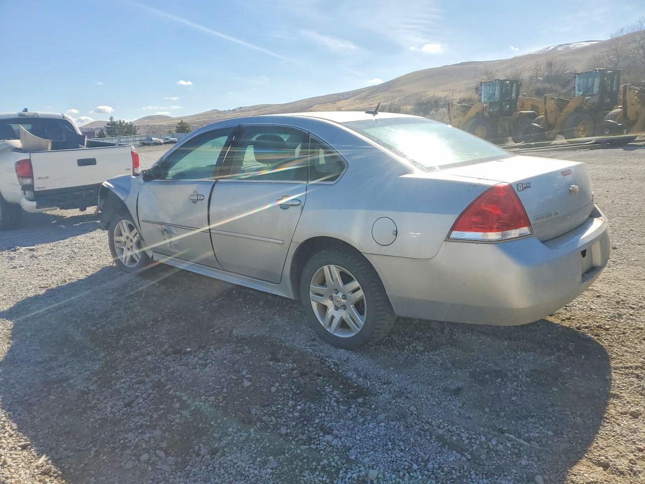2011 CHEVROLET IMPALA LT photo 3