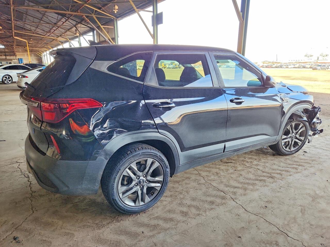 2021 KIA SELTOS LX photo 3