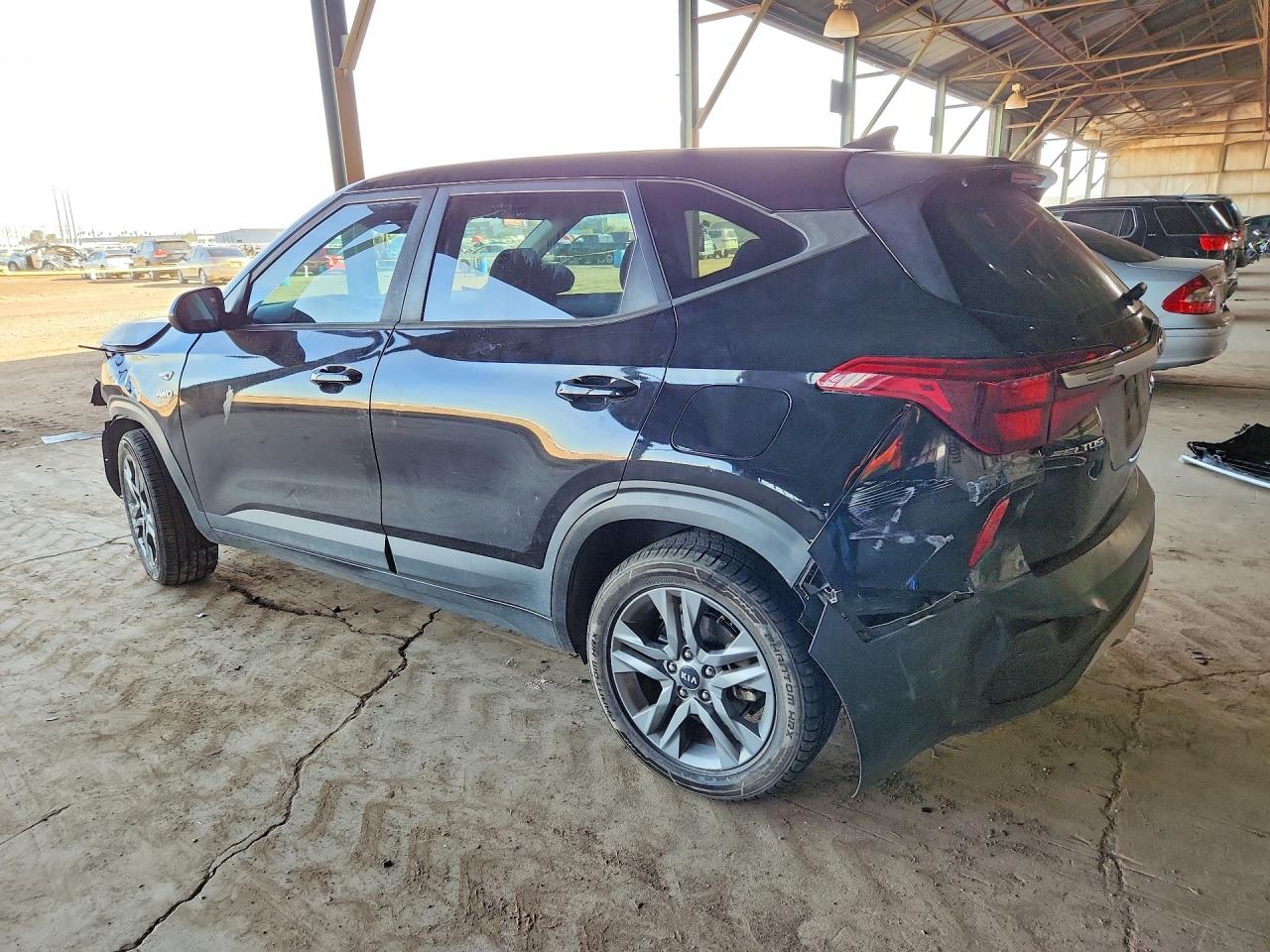2021 KIA SELTOS LX photo 2