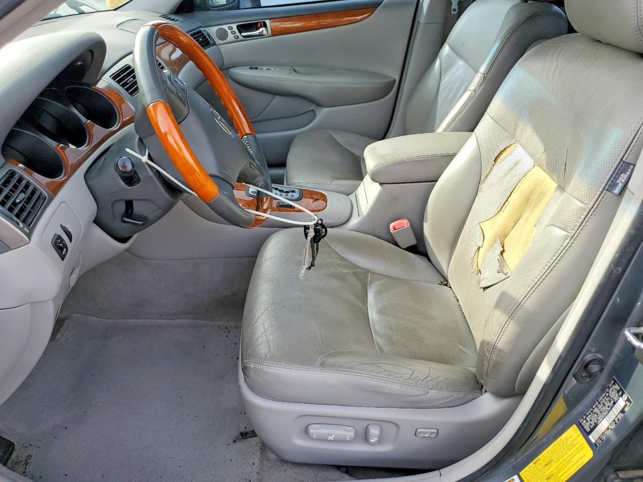 2005 LEXUS ES 330 photo 7