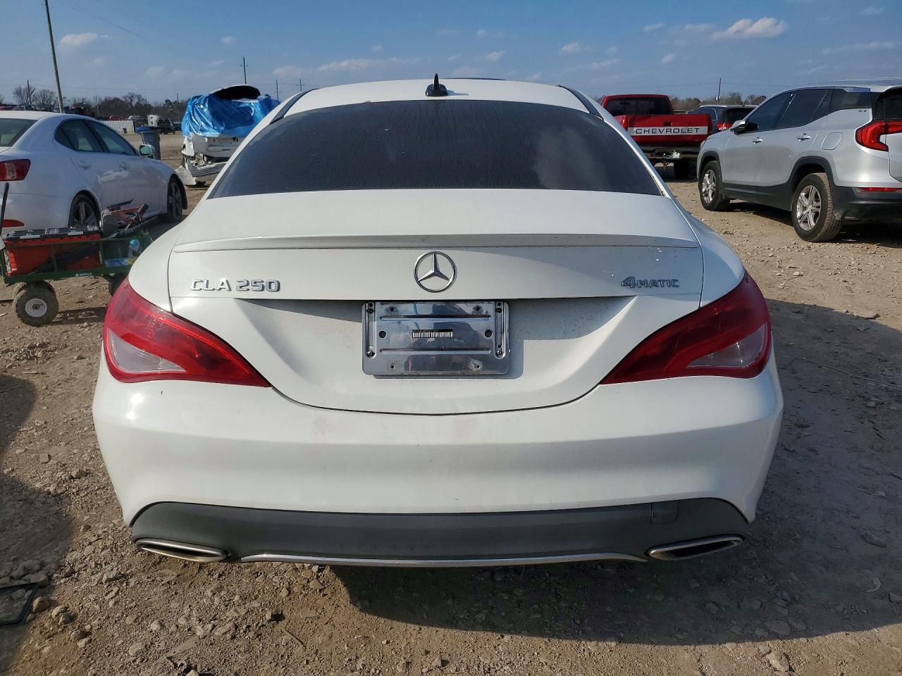 2018 MERCEDES-BENZ CLA 250 4MATIC photo 16