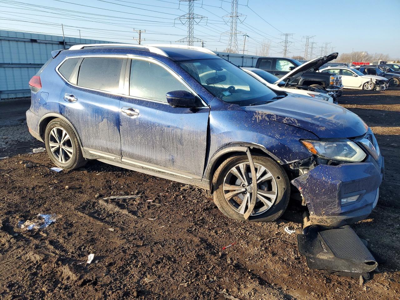 2018 NISSAN ROGUE SL photo 4