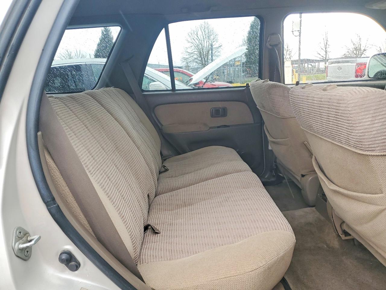 1998 TOYOTA 4RUNNER SR5 photo 11