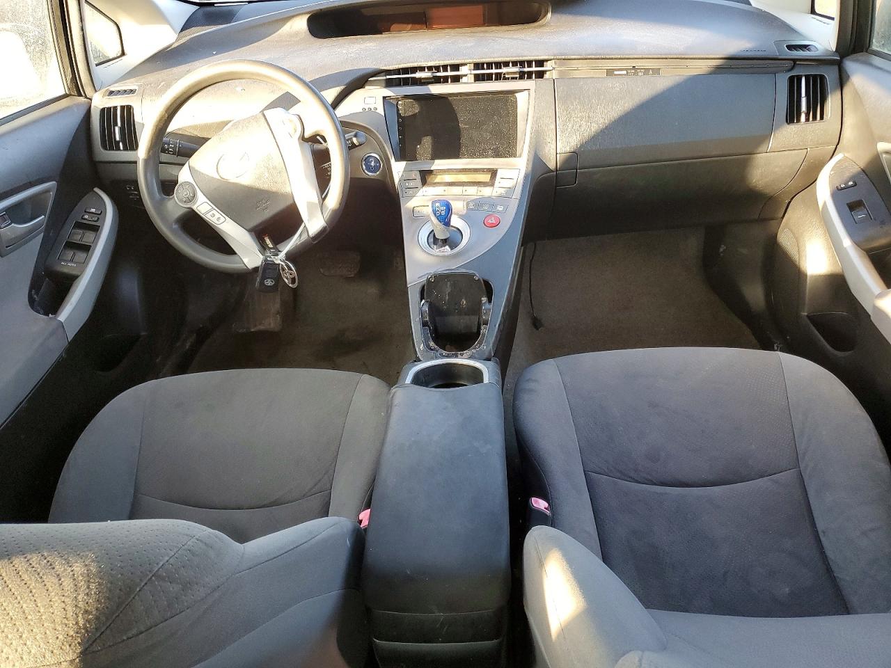 2012 TOYOTA PRIUS photo 15