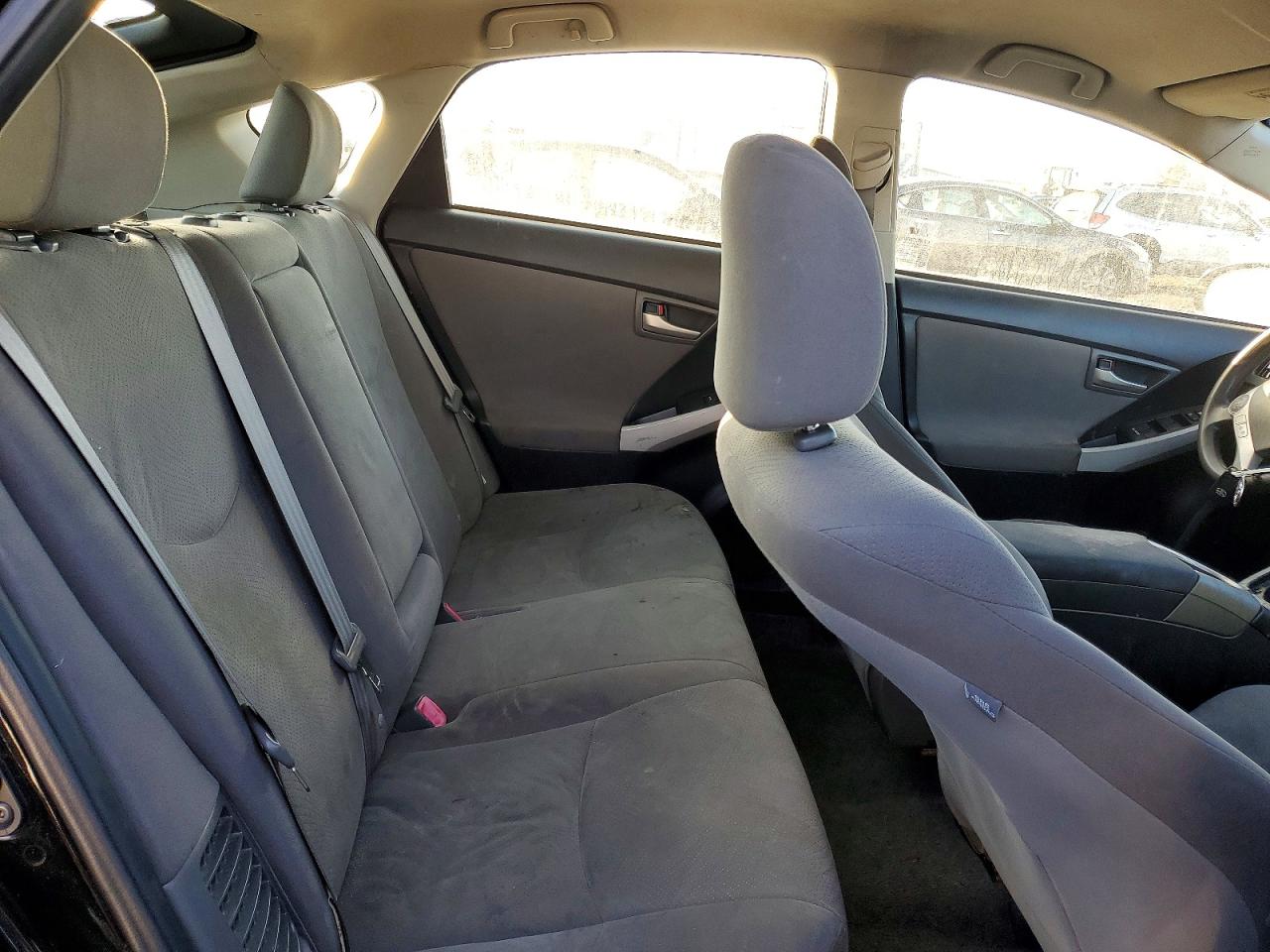 2012 TOYOTA PRIUS photo 19