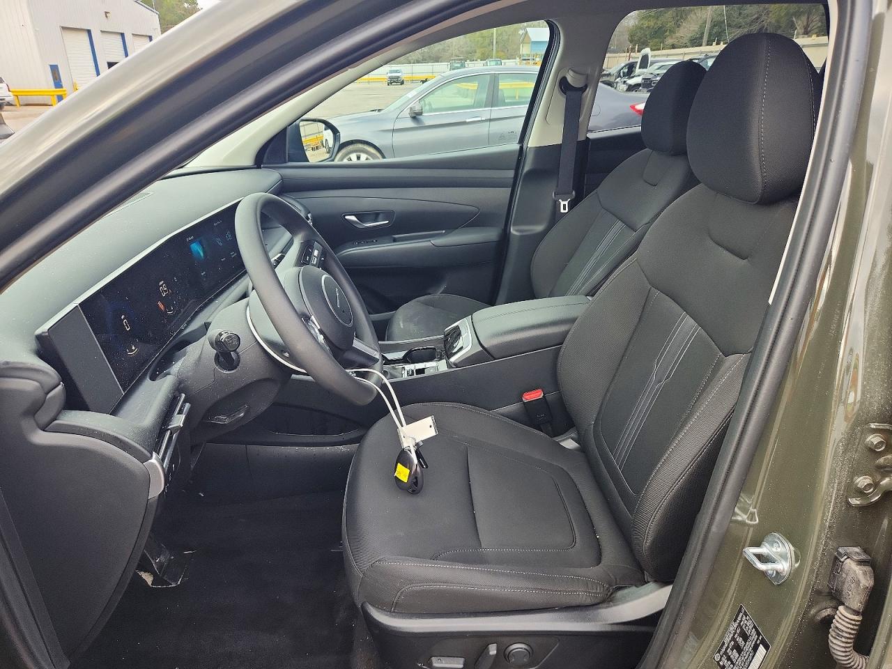 2025 HYUNDAI TUCSON SEL photo 7