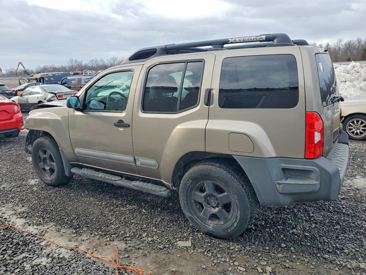 2005 NISSAN XTERRA S photo 2