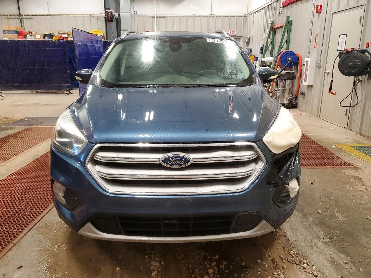 2018 FORD ESCAPE TITANIUM photo 9