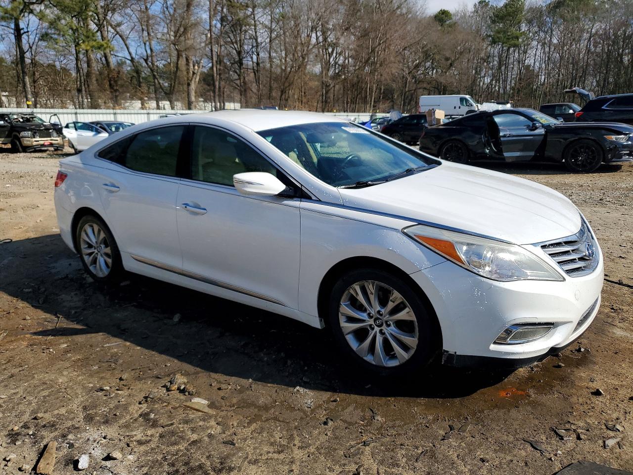2014 HYUNDAI AZERA photo 4