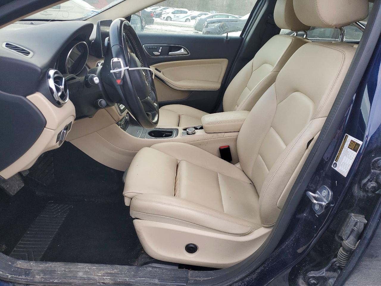 2019 MERCEDES-BENZ GLA 250 4MATIC photo 19