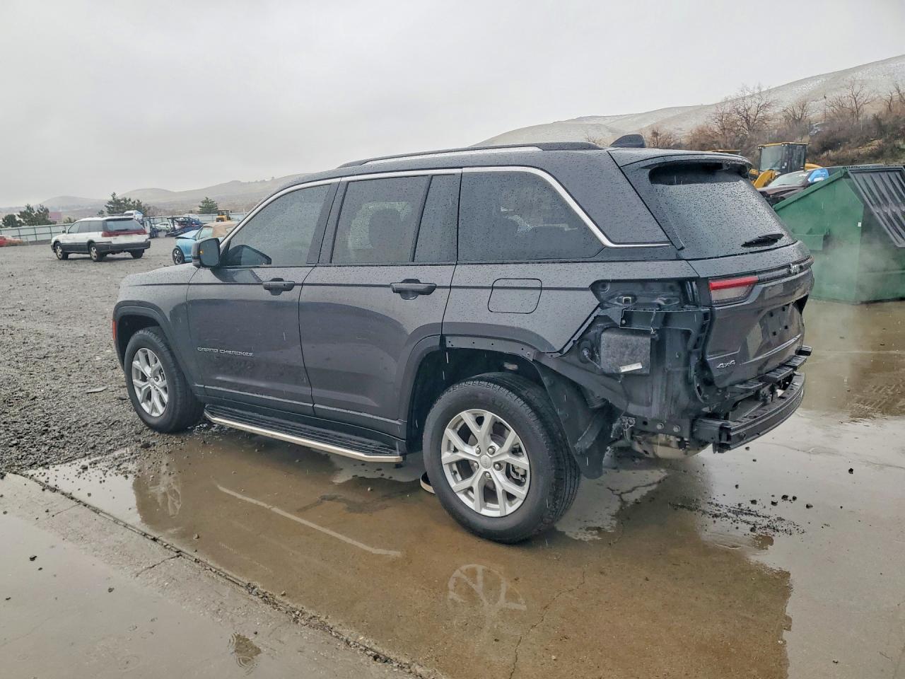 2023 JEEP GRAND CHEROKEE LIMITED photo 3