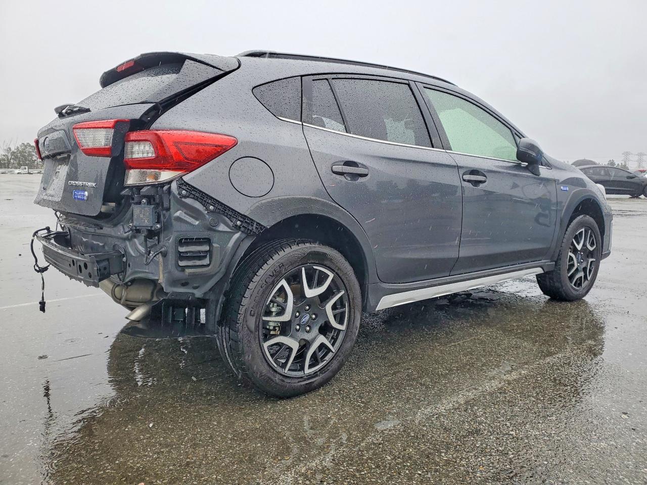 2020 SUBARU CROSSTREK PREMIUM photo 3