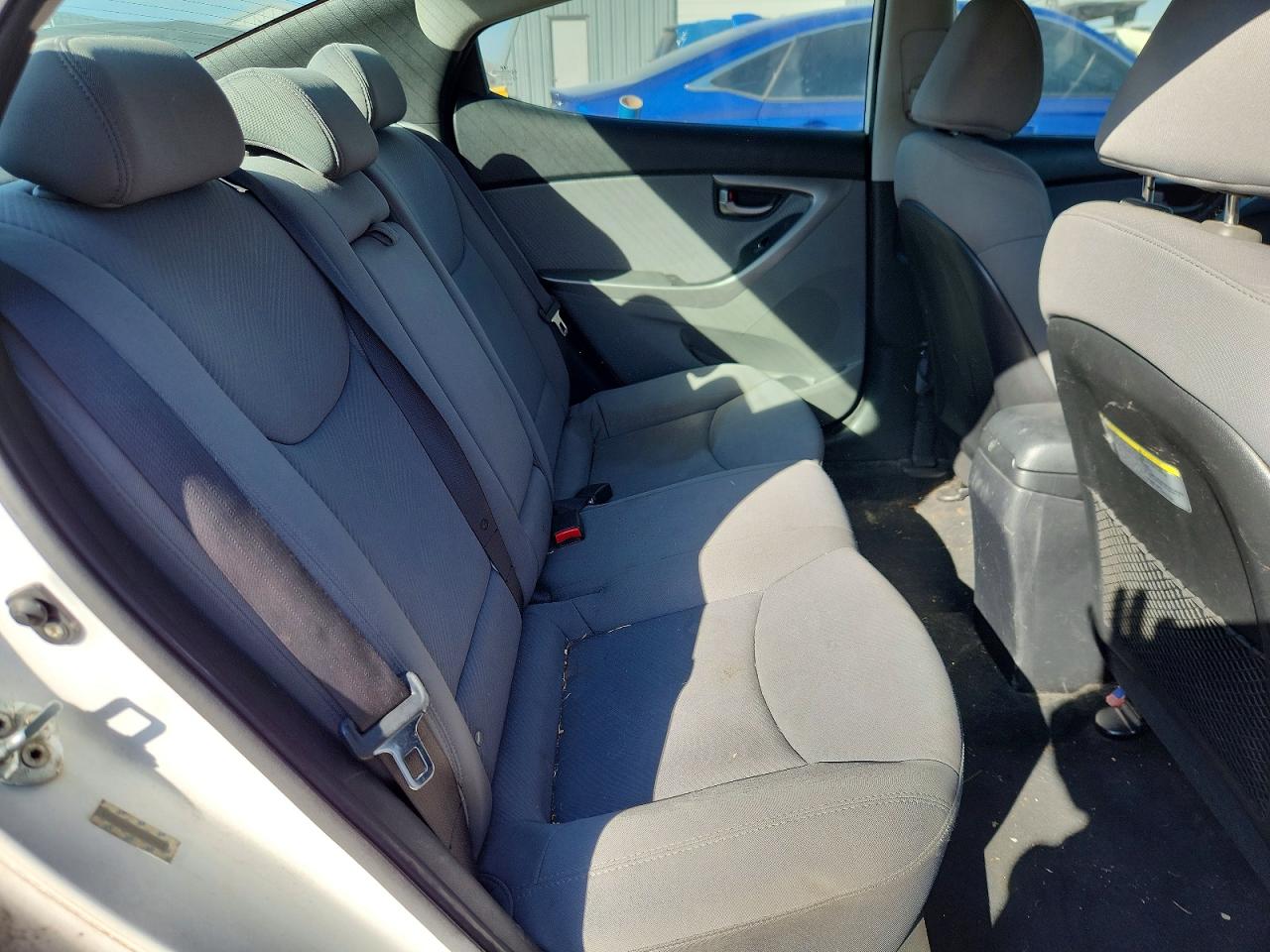 2012 HYUNDAI ELANTRA GLS photo 19