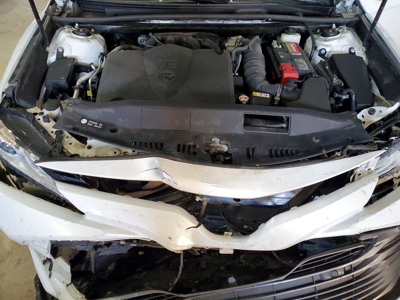 2019 TOYOTA CAMRY XSE photo 31